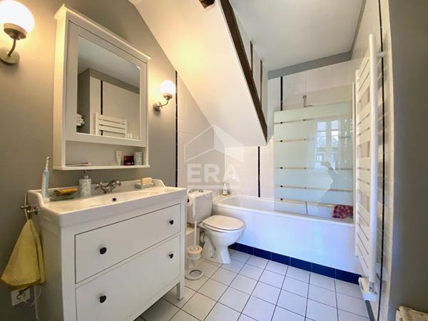 Maison Les Andelys Accès Seine + local commercial