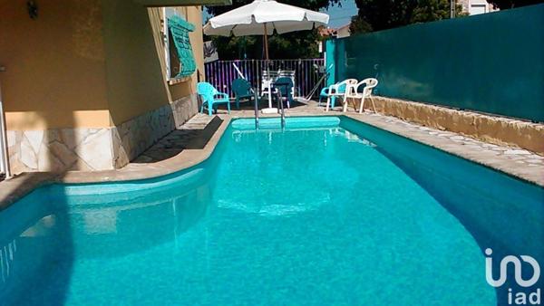 Maison 5 pièces de 151 m² à Nîmes (30000)