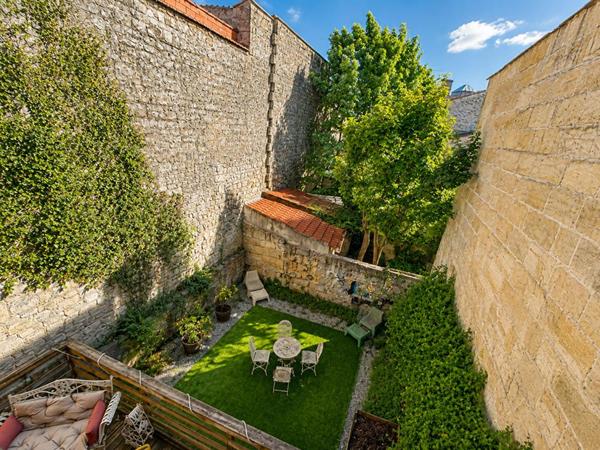 Vente maison 210 m2 BORDEAUX (33300)