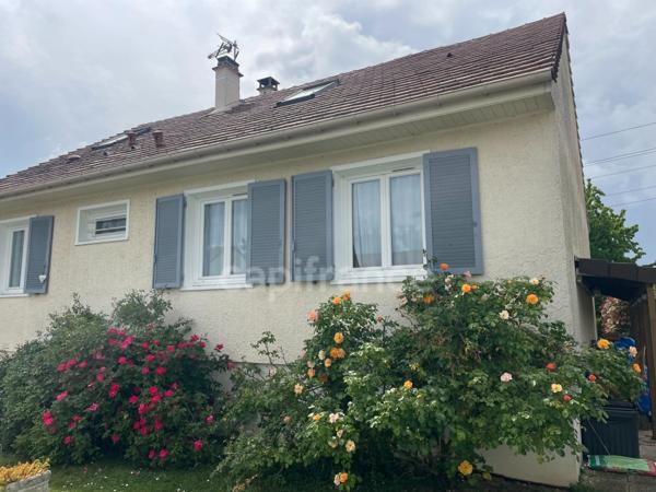 MAISON INDEPENDANDE -  JARDIN 800 m²