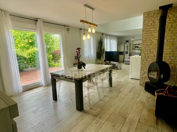 MAISON INDEPENDANDE -  JARDIN 800 m²