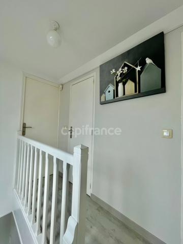MAISON INDEPENDANDE -  JARDIN 800 m²