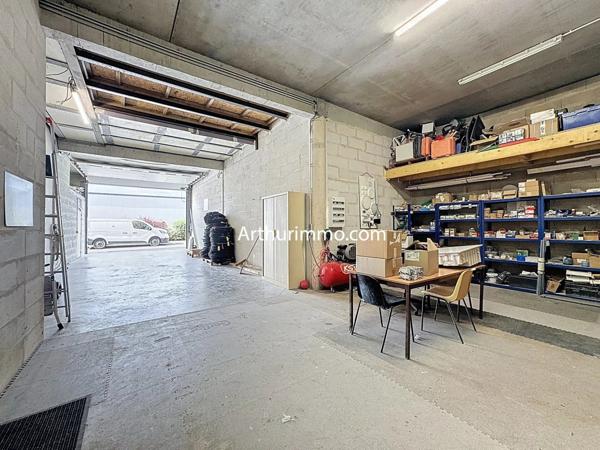 Vente Local industriel 285 m2 à Varennes-Jarcy