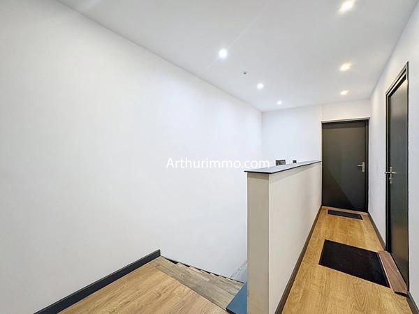 Vente Local industriel 285 m2 à Varennes-Jarcy