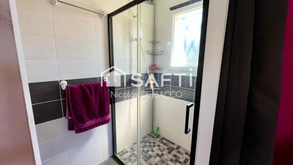 Maison de 2019, 110 m2 habitable, piscine, climatisation.