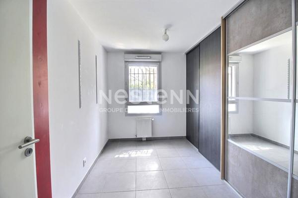 Marignane, Appartement 4 pièces 73 m2 avec jardin et 2 places de stationnement privatives