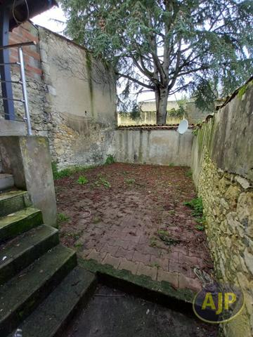 Location appartement Lesparre Medoc : 524 € - AJP Lesparre Immobilier