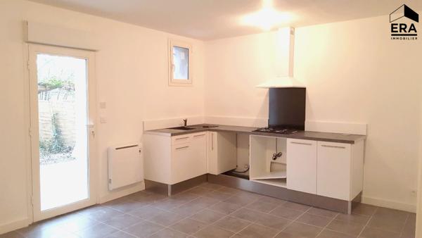 A louer Bordeaux Bacalan échoppe rénovée avec jardin