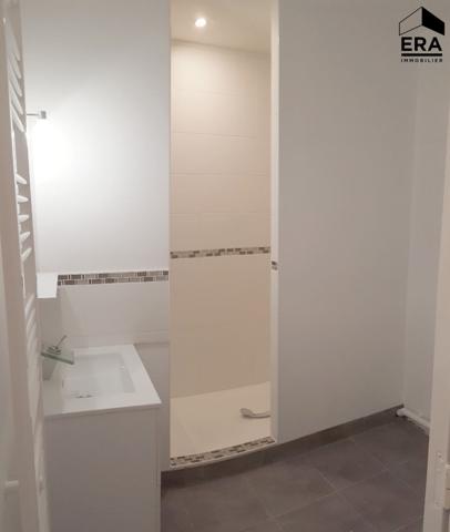 A louer Bordeaux Bacalan échoppe rénovée avec jardin