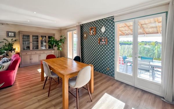 Maison à vendre    4 pièces •  Marseillan