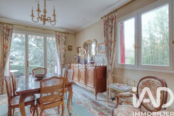 Maison à vendre 7 pièces 148 m² Saint-Leu-la-Forêt