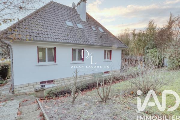 Maison à vendre 7 pièces 148 m² Saint-Leu-la-Forêt
