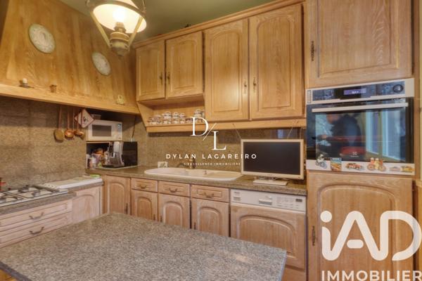 Maison à vendre 7 pièces 148 m² Saint-Leu-la-Forêt