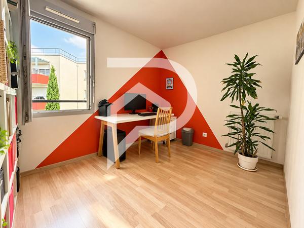 Appartement 4 pièces 77.9 m2