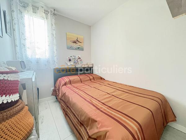 Vente
                Appartement22,73 m² - 2 Pièces -
                    NARBONNE (11100)