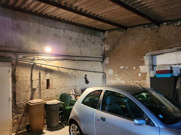 A vendre, St Fort pres de Mortagne sur Gironde, maison de ville, 136 m2,