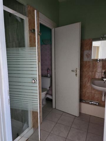 A vendre, St Fort pres de Mortagne sur Gironde, maison de ville, 136 m2,