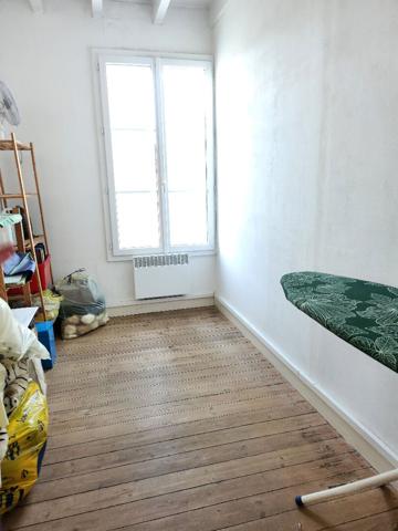 A vendre, St Fort pres de Mortagne sur Gironde, maison de ville, 136 m2,