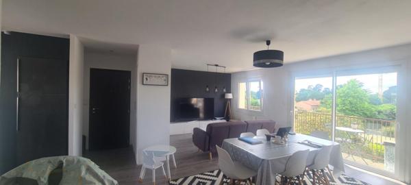 Appartement Gorges 3 P . 2 Chs . 66.72 M² . Balcon . Garage . Cave