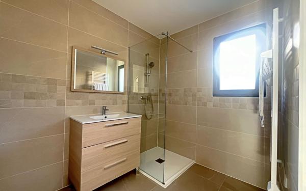 Maison à louer    4 pièces •  Cournonterral