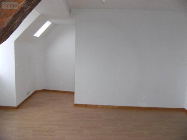 Appartement à louer à Dole dans le Jura (39100), ref : 035/2020