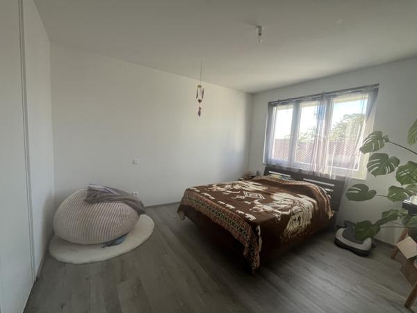 Maison à louer 773 € CC BELLEVILLE SUR VIE 4 p 98 m² DPE D