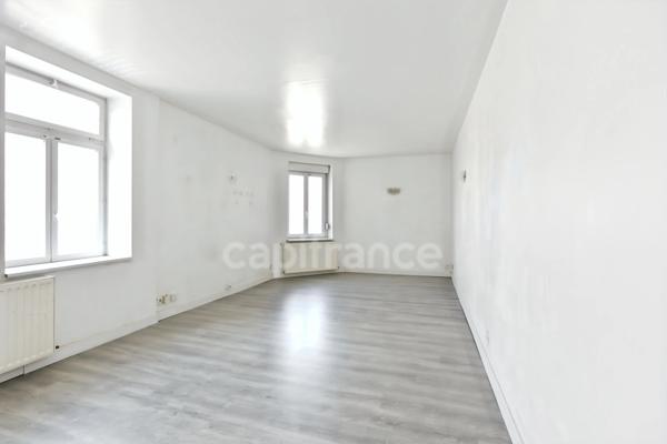 Maison à fort potentiel – Habitation, activité professionnelle ou investissement – Tourcoing– 140 m², 179 000 € HAI
