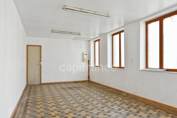 Maison à fort potentiel – Habitation, activité professionnelle ou investissement – Tourcoing– 140 m², 179 000 € HAI