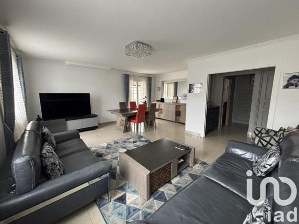 Maison 9 pièces de 173 m² à Champigny-sur-Marne (94500)