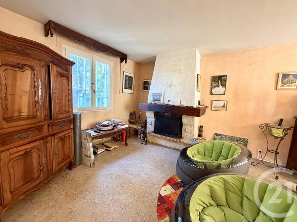 Maison à vendre  5 pièces - 99,80 m 2   ARLES  - 13