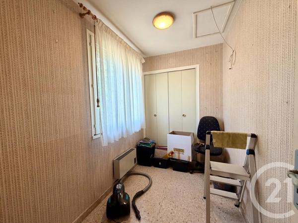 Maison à vendre  5 pièces - 99,80 m 2   ARLES  - 13