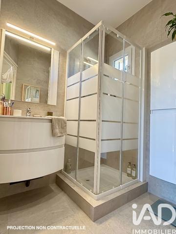 Maison à vendre 6 pièces 148 m² Saint-Ouen-les-Vignes
