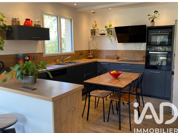 Maison à vendre 5 pièces 124 m² Les Avenières Veyrins-Thuellin