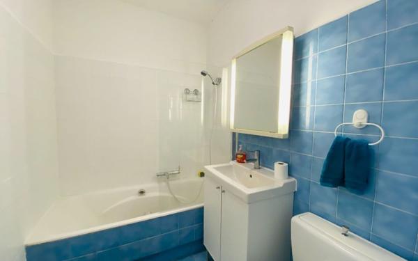 Appartement à louer    1 pièce •  Mougins