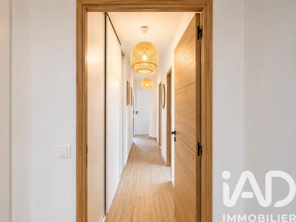 Appartement à vendre 4 pièces 76 m² Fréjus