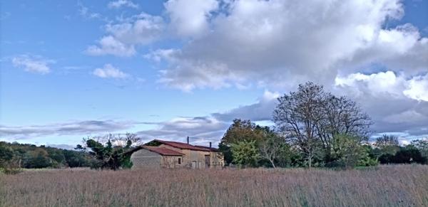 Maison à vendre |  Le Pizou |  4 pièces | 157 m²