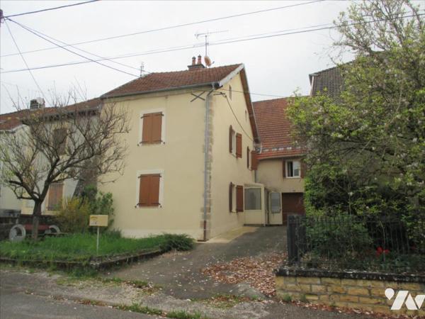 MAISON 4 CHAMBRES A BAULAY