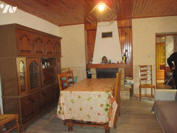 MAISON 4 CHAMBRES A BAULAY