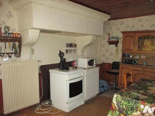 MAISON 4 CHAMBRES A BAULAY