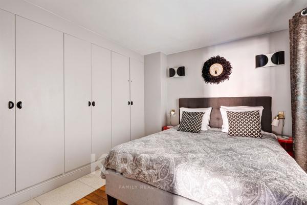 Appartement avec vue sur la cathédrale notre-Dame de Paris