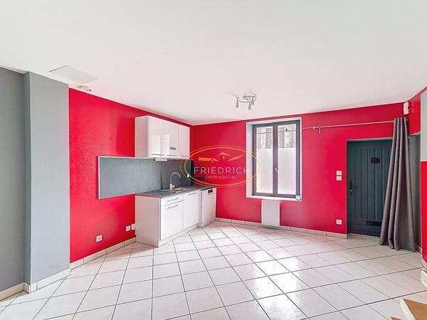 PETIT MAISON DE VILLE Type F2 - PROCHE DU CENTRE-VILLE Ligny-en-barrois