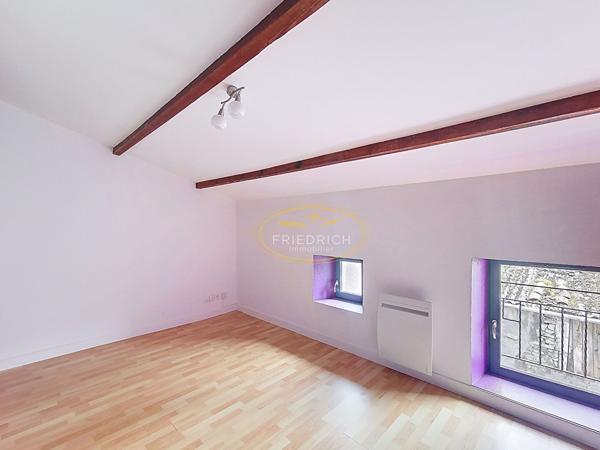 PETIT MAISON DE VILLE Type F2 - PROCHE DU CENTRE-VILLE Ligny-en-barrois