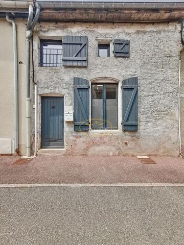 PETIT MAISON DE VILLE Type F2 - PROCHE DU CENTRE-VILLE Ligny-en-barrois