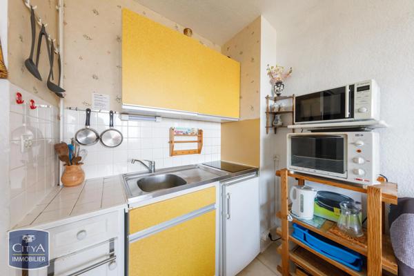 Appartement à vendre 2 pièces 33m² Besse-et-Saint-Anastaise (63610)