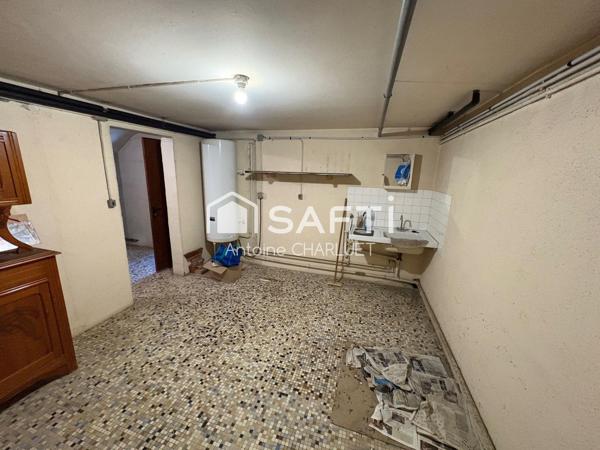 Pavillon sur sous sol de 148m² sur un terrain de 674m², 5 chambres