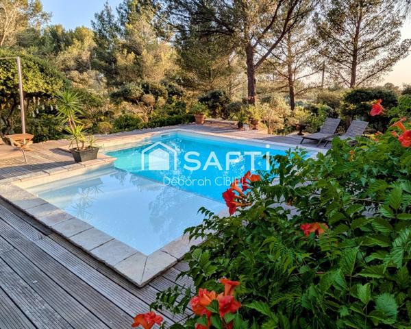 Propriété  composée de deux villas  sur agréable parcelle avec piscine