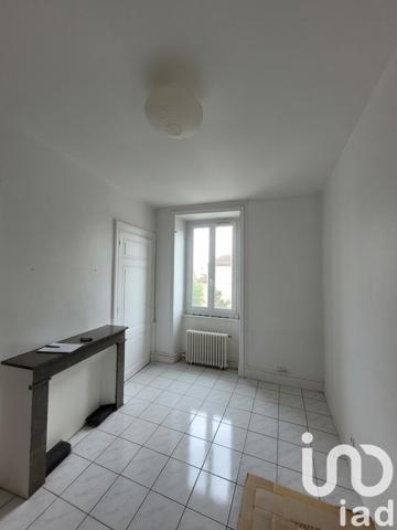 Appartement 3 pièces de 81 m² à Annonay (07100)