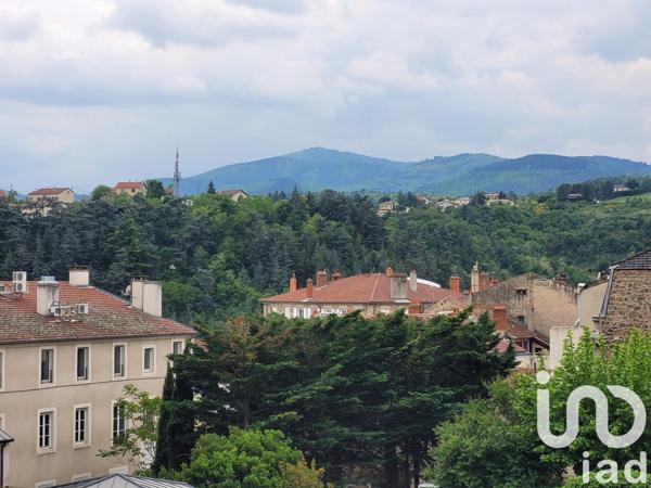 Appartement 3 pièces de 81 m² à Annonay (07100)