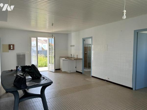 BARBATRE, PROCHE CENTRE,