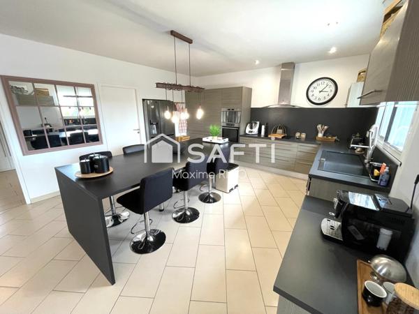 Villa contemporaine 6 pièces avec piscine